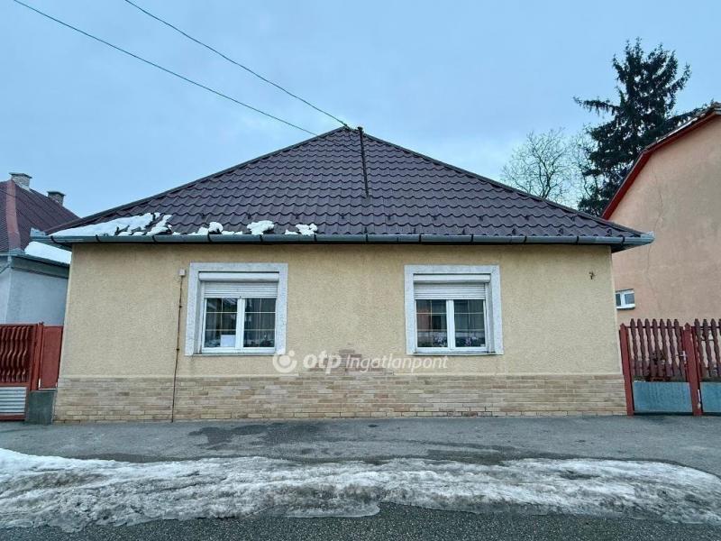 Eladó családi ház Kisvárda
