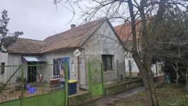 Eladó családi ház Ócsa