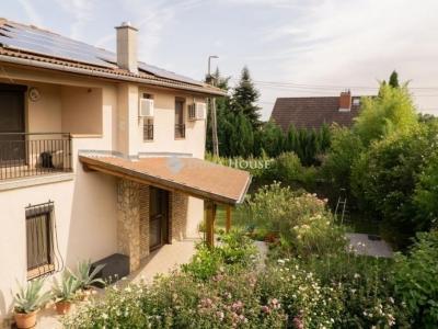 Eladó családi ház Pécs