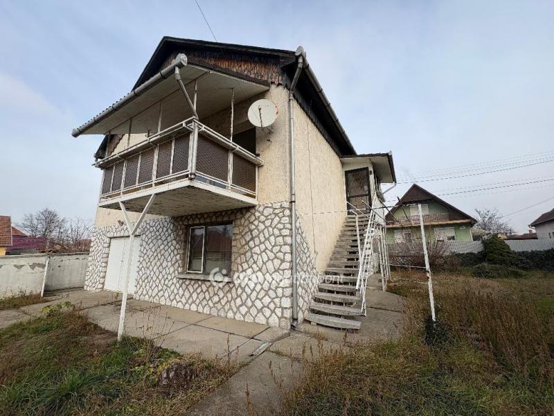 Eladó családi ház Mezőkövesd