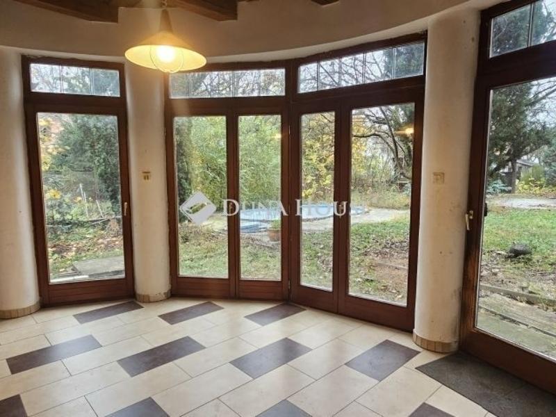 Eladó családi ház Budapest