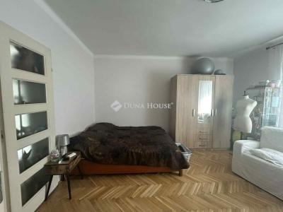 Eladó családi ház Vecsés