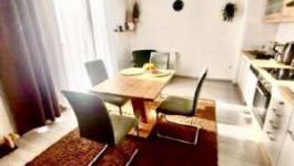 Eladó lakás Kapuvár