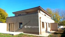 Eladó családi ház Debrecen