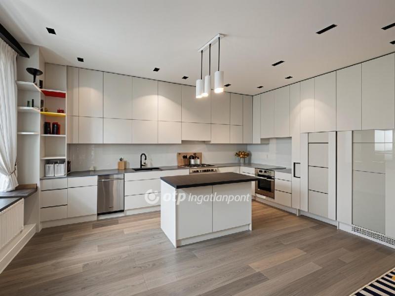 Eladó családi ház Berettyóújfalu