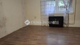 Eladó családi ház Tura