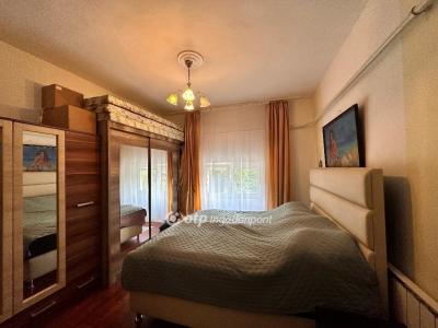 Eladó családi ház Budapest