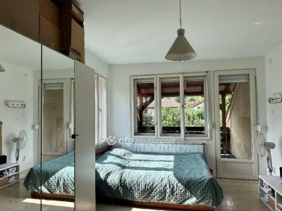 Eladó családi ház Budapest