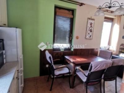 Eladó családi ház Pécs