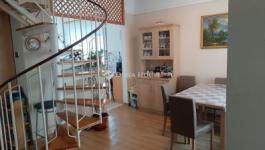 Eladó családi ház Szentmártonkáta