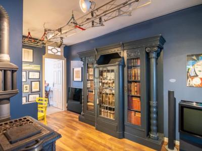 Eladó családi ház Budapest