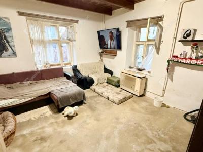 Eladó családi ház Pánd