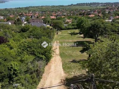 Eladó külterületi telek Balatonalmádi