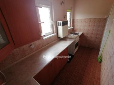 Eladó lakás Debrecen
