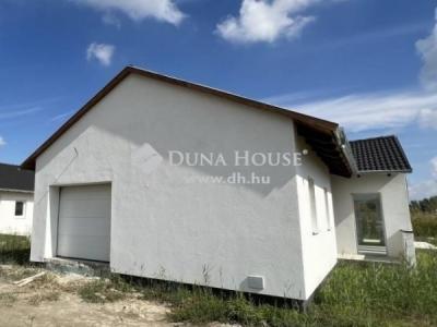 Eladó családi ház Ráckeve