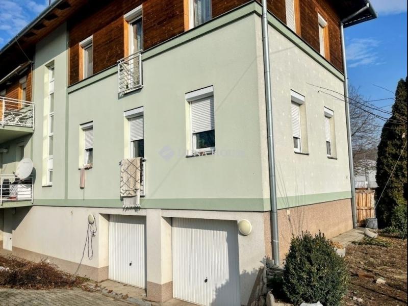 Eladó lakás Pécs