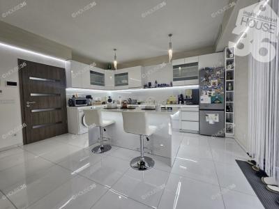 Eladó családi ház Kecskemét