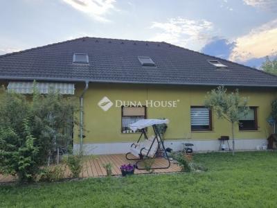 Eladó családi ház Budapest