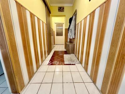 Eladó lakás Debrecen