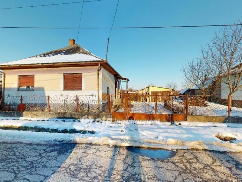 Eladó családi ház Fehérgyarmat