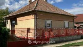 Eladó családi ház Hosszúpályi