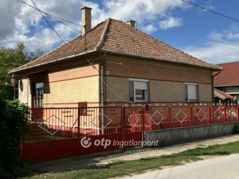 Eladó családi ház Hosszúpályi