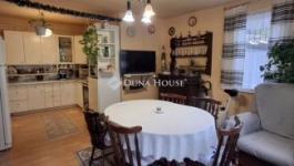 Eladó családi ház Taksony