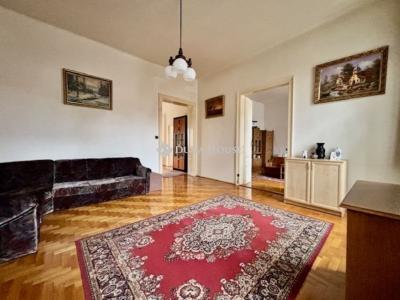 Eladó családi ház Budapest