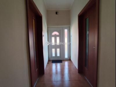 Eladó családi ház Dunavarsány