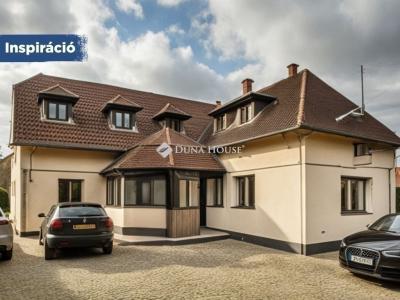 Eladó családi ház Budapest
