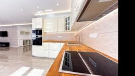 Eladó családi ház Miskolc