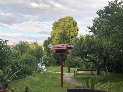 Eladó családi ház Veszprém