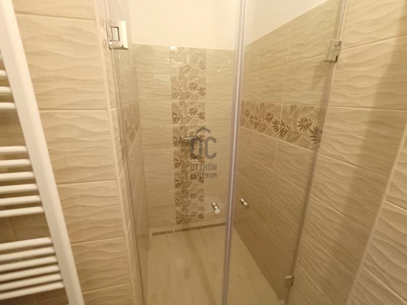 Eladó lakás Erdőkertes