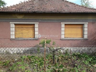 Eladó családi ház Budapest