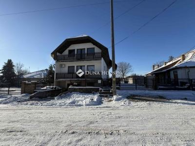 Eladó családi ház Ócsa