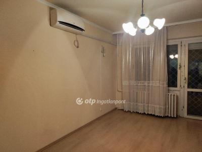 Eladó lakás Szeged