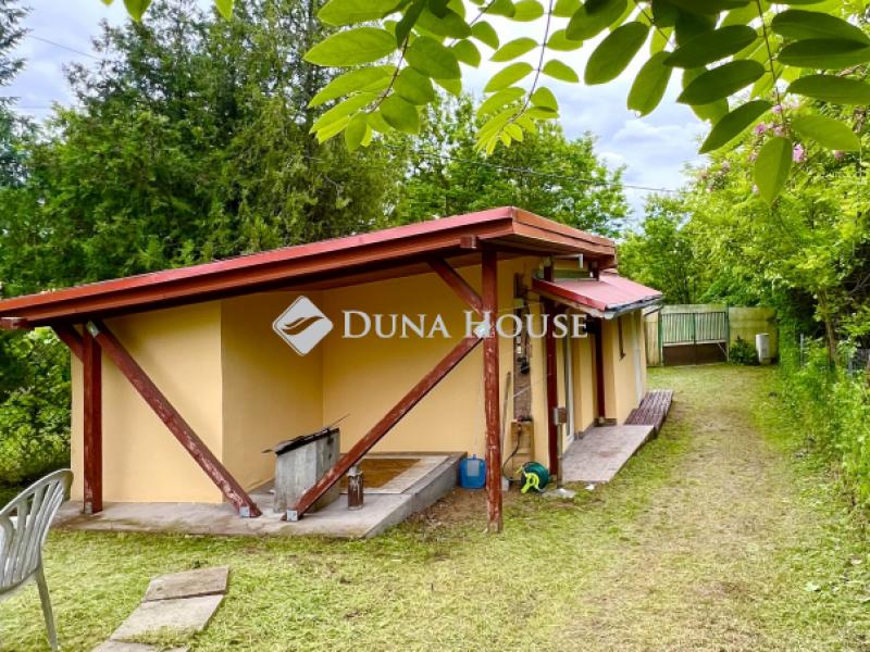 Eladó családi ház Fót