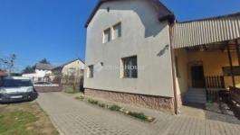 Eladó családi ház Fót