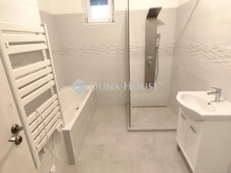 Eladó ikerház Erdőkertes