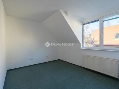 Eladó családi ház Budaörs