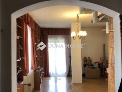 Eladó családi ház Budapest