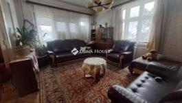 Eladó családi ház Budapest