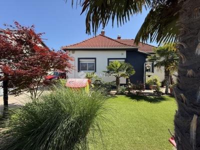 Eladó családi ház Érd