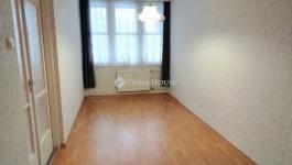 Eladó lakás Zalaegerszeg