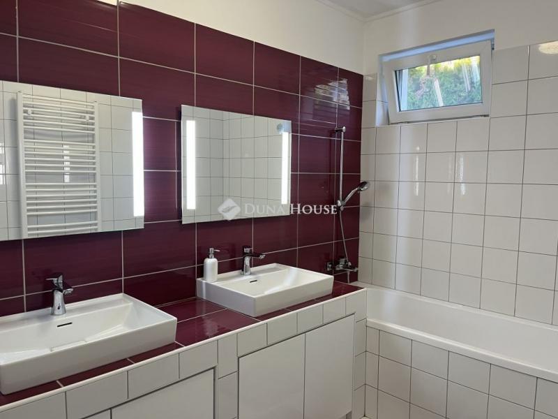 Eladó lakás Zalaegerszeg