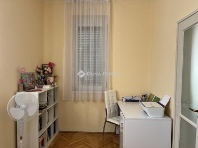 Eladó lakás Zalaegerszeg