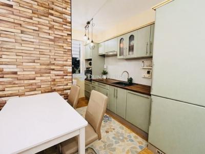 Eladó lakás Gyömrő