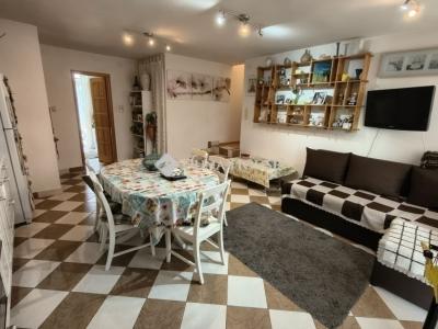 Eladó lakás Kistarcsa