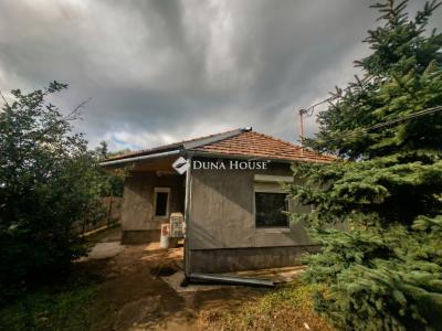Eladó családi ház Budapest