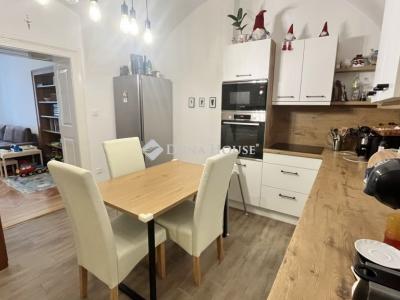 Eladó lakás Szombathely